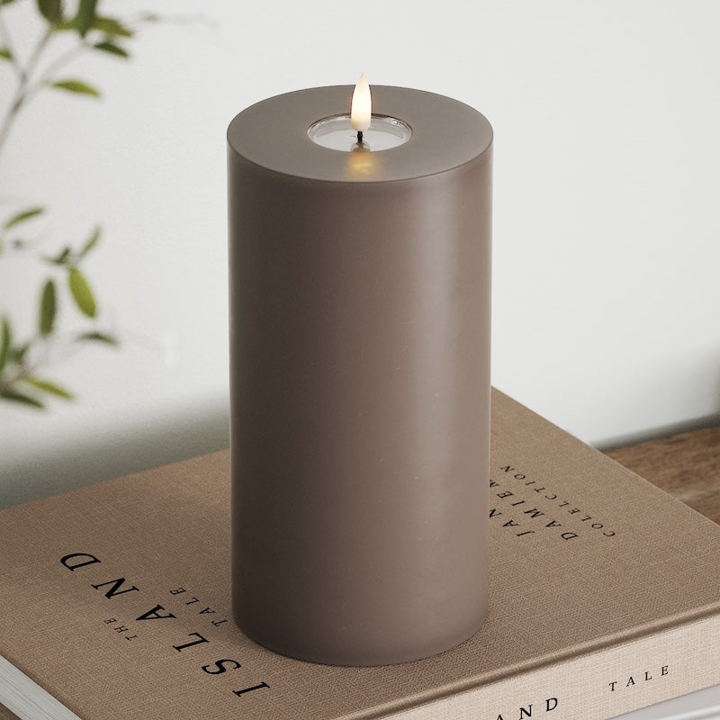 Deluxe Homeart LED Bougie pilier Ø10x20 cm Moka