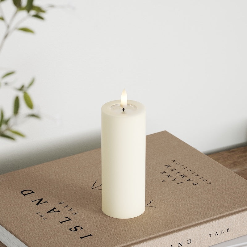 Deluxe Homeart LED Bloklys Ø 5 x 12,5 cm Cream