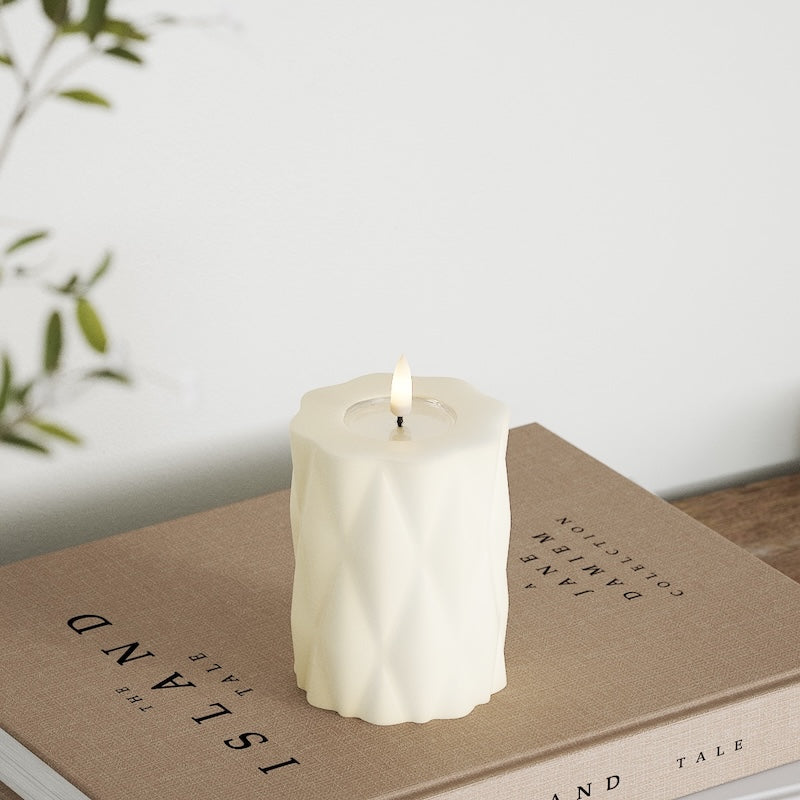 Deluxe Homeart Harlequin LED Bougie pilier Ø7,5x10 cm Crème