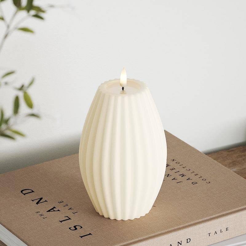 Deluxe Homeart LED Bougie rainurée P 10 x H 15 cm Crème