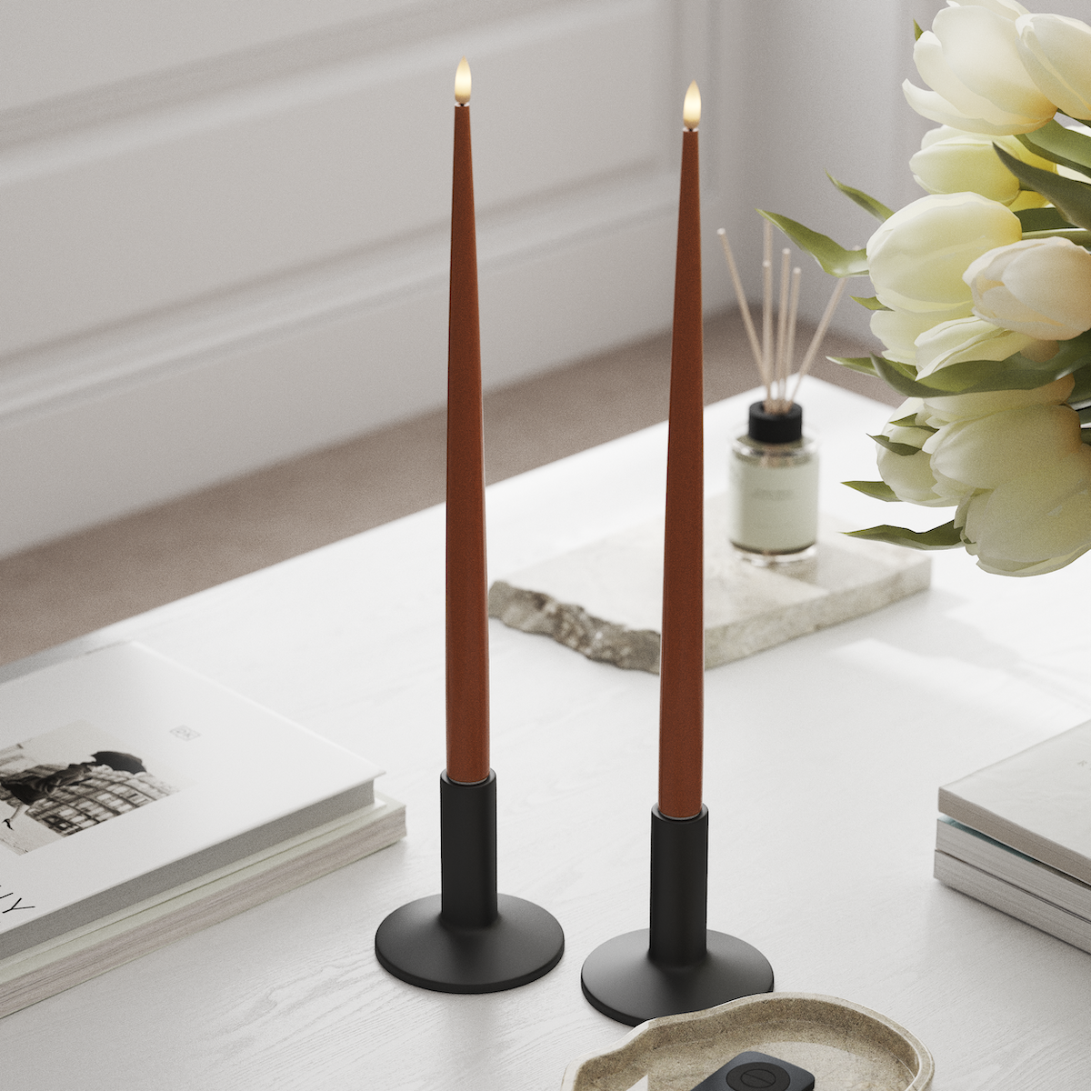 Deluxe Homeart LED Bougie effilée avec laque, 2 pièces 38 cm Orange LED Bougie effilée 1