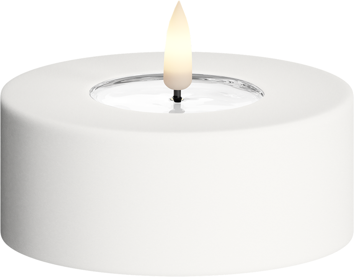 Õues asuv teeküünla Ø9